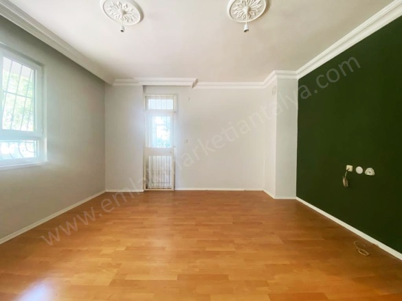 Çağlayan Mah. Muratpaşa Satılık Daire |  2+1 Oda | 105M2 5.850.000Tl  Krediye Uygun  | Yüksek Giriş | Klima | 1 Banyo Resim-4