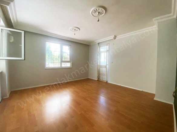 Çağlayan Mah. Muratpaşa Satılık Daire |  2+1 Oda | 105M2 5.850.000Tl  Krediye Uygun  | Yüksek Giriş | Klima | 1 Banyo Resim-5