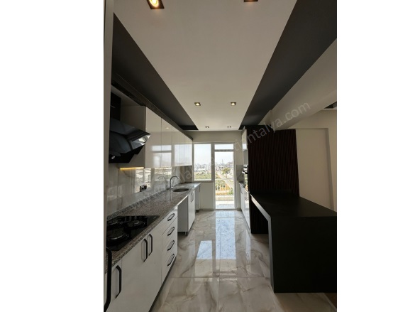 Varsak Karşıyaka Mah. Kepez Satılık Daire |  3+1 Oda | 142M2 4.500.000Tl  Krediye Uygun  | 7. Kat | Klima | 2 Banyo Resim-1