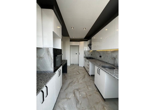 Varsak Karşıyaka Mah. Kepez Satılık Daire |  3+1 Oda | 142M2 4.500.000Tl  Krediye Uygun  | 7. Kat | Klima | 2 Banyo Resim-2