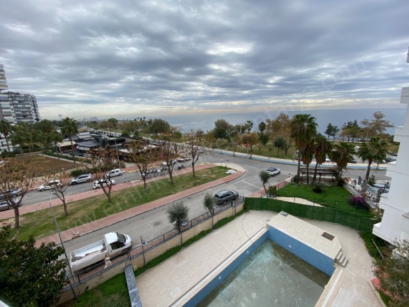 Çağlayan Mah. Muratpaşa Satılık Daire |  3+1 Oda | 220M2 39.800.000Tl  Krediye Uygun  | 4. Kat | Doğalgaz(Kombi) | 2 Banyo Resim-2