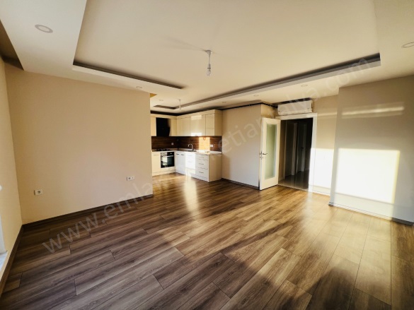 Hurma Mah. Konyaaltı Satılık Daire |  2+1 Oda | 85M2 8.150.000Tl  Krediye Uygun  | 1. Kat | Doğalgaz(Kombi) | 2 Banyo Resim-2