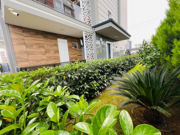 Yalınlı Mah. Döşemealtı Satılık Daire |  2+1 Oda | 150M2 5.650.000Tl  Krediye Uygun  | Bahçe Katı | Klima | 2 Banyo Resim-4