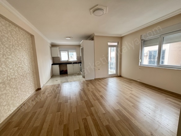 Yüksekalan Mah. Muratpaşa Satılık Daire |  2+1 Oda | 100M2 4.750.000Tl  Krediye Uygun  | 2. Kat | Doğalgaz(Kombi) | 1 Banyo Resim-2