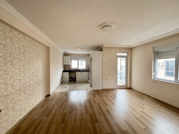 Yüksekalan Mah. Muratpaşa Satılık Daire |  2+1 Oda | 100M2 4.750.000Tl  Krediye Uygun  | 2. Kat | Doğalgaz(Kombi) | 1 Banyo Resim-3