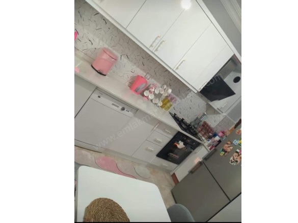 Çaybaşı Mah. Muratpaşa Satılık Daire |  3+1 Oda | 130M2 5.500.000Tl  Krediye Uygun  | 1. Kat | Klima | 1 Banyo Resim-3