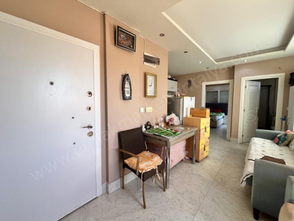 Güzeloba Mah. Muratpaşa Satılık Daire |  2+1 Oda | 100M2 6.000.000Tl  Krediye Uygun  | 1. Kat | Klima | 2 Banyo Resim-2