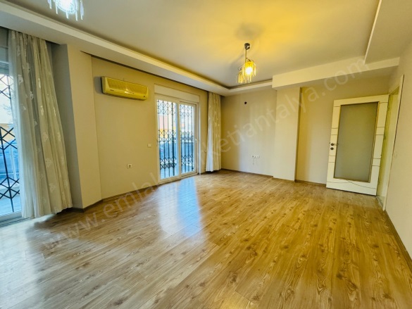 Meydankavağı Mah. Muratpaşa Kiralık Daire |  2+1 Oda | 80M2 Aylık 26.000Tl | Yüksek Giriş | Klima | 1 Banyo Resim-5