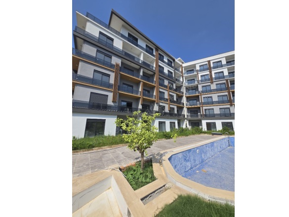 Altıntaş Mah. Aksu Satılık Daire |  1+1 Oda | 58M2 3.750.000Tl  Krediye Uygun  | Bahçe Katı | Klima | 1 Banyo Resim-1