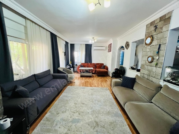 Pınarbaşı Mah. Konyaaltı Satılık Daire |  3+1 Oda | 150M2 9.000.000Tl  Krediye Uygun  | 1. Kat | Doğalgaz(Kombi) | 2 Banyo Resim-2