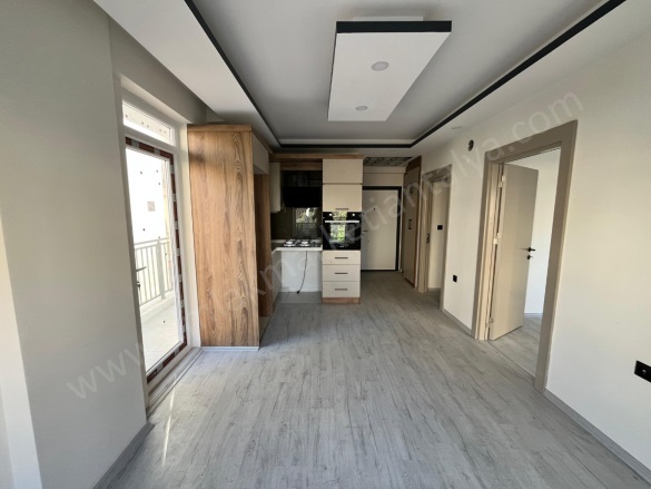 Kuzeyyaka Mah. Kepez Satılık Daire |  2+1 Oda | 80M2 3.249.000Tl  Krediye Uygun  | 2. Kat | Doğalgaz(Kombi) | 1 Banyo Resim-2