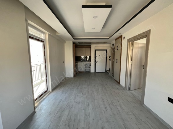 Kuzeyyaka Mah. Kepez Satılık Daire |  4+1 Oda | 140M2 5.190.000Tl  Krediye Uygun  | 3. Kat | Doğalgaz(Kombi) | 3 Banyo Resim-1