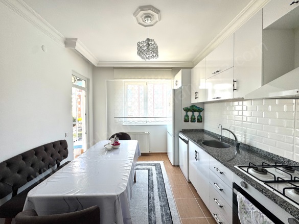 Kızıltoprak Mah. Muratpaşa Satılık Daire |  3+1 Oda | 140M2 7.900.000Tl  Krediye Uygun  Eşyalı  | 2. Kat | Doğalgaz(Kombi) | 1 Banyo Resim-2