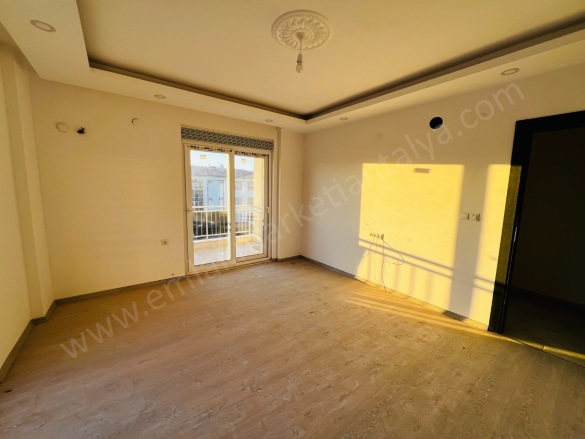 Mehmet Akif Ersoy Mah. Kepez Satılık Daire |  4+1 Oda | 160M2 6.500.000Tl  Krediye Uygun  | 3. Kat | Doğalgaz(Kombi) | 2 Banyo Resim-4