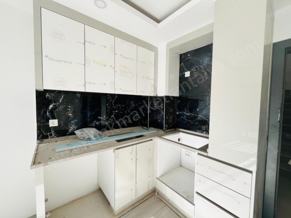 Cumhuriyet Mah. Muratpaşa Satılık Daire |  1+1 Oda | 60M2 3.999.000Tl  Krediye Uygun  | 2. Kat | Doğalgaz(Kombi) | 1 Banyo Resim-2