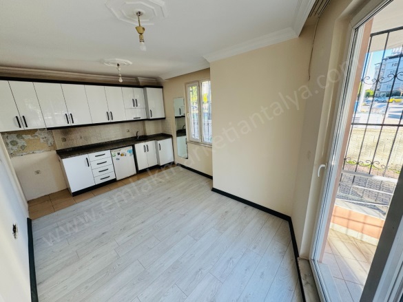 Meydankavağı Mah. Muratpaşa Satılık Daire |  1+1 Oda | 55M2 3.400.000Tl  Krediye Uygun  | Yüksek Giriş | Klima | 1 Banyo Resim-2