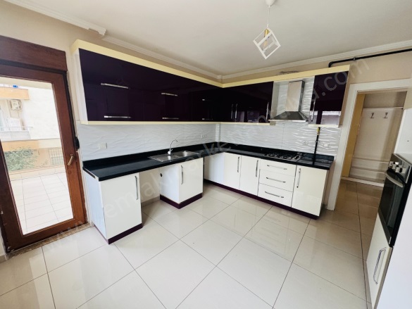 Meydankavağı Mah. Muratpaşa Kiralık Daire |  2+1 Oda | 120M2 Aylık 43.000Tl | 2. Kat | Doğalgaz(Kombi) | 2 Banyo Resim-3
