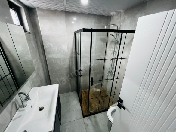 Güneş Mah. Kepez Satılık Daire |  1+1 Oda | 60M2 2.750.000Tl  Krediye Uygun  | 1. Kat | Klima | 1 Banyo Resim-4