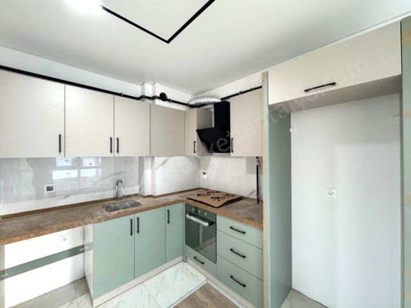 Kızıltoprak Mah. Muratpaşa Satılık Daire |  1+1 Oda | 50M2 3.050.000Tl  Krediye Uygun  | Yüksek Giriş | Doğalgaz(Kombi) | 1 Banyo Resim-3