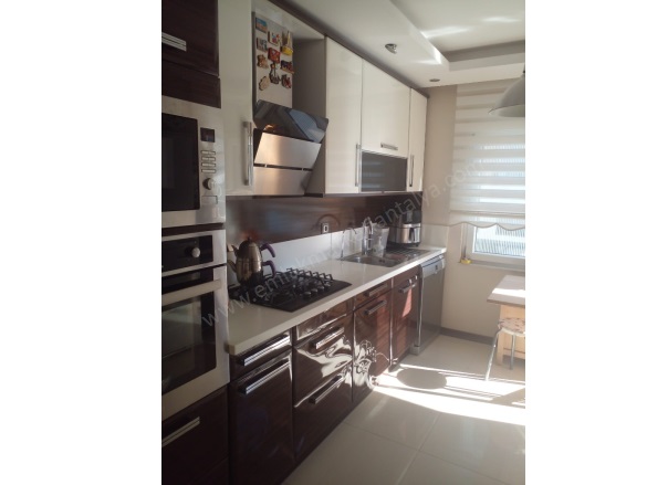 Uncalı Mah. Konyaaltı Satılık Daire |  2+1 Oda | 100M2 9.750.000Tl  Krediye Uygun  | 1. Kat | Doğalgaz(Kombi) | 2 Banyo Resim-1