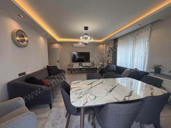 Meydankavağı Mah. Muratpaşa Satılık Daire |  3+1 Oda | 160M2 11.750.000Tl  Krediye Uygun  | 2. Kat | Doğalgaz(Kombi) | 2 Banyo Resim-4