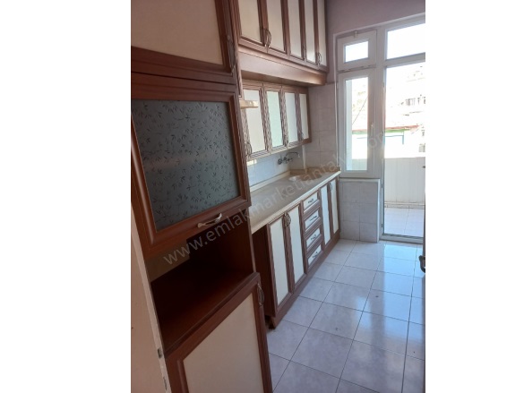 Gençlik Mah. Muratpaşa Satılık Daire |  3+1 Oda | 105M2 4.700.000Tl  Krediye Uygun  | 3. Kat | Klima | 1 Banyo Resim-5