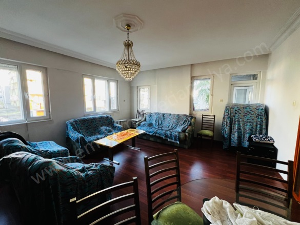 Sedir Mah. Muratpaşa Satılık Daire |  3+1 Oda | 165M2 5.150.000Tl  Krediye Uygun  Eşyalı  | 2. Kat | Doğalgaz(Kombi) | 1 Banyo Resim-2