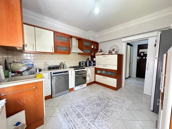 Şirinyalı Mah. Muratpaşa Satılık Daire |  3+1 Oda | 180M2 14.450.000Tl  Krediye Uygun  | 3. Kat | Doğalgaz(Kombi) | 2 Banyo Resim-1