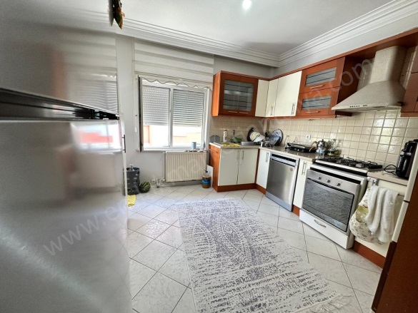 Şirinyalı Mah. Muratpaşa Satılık Daire |  3+1 Oda | 180M2 14.450.000Tl  Krediye Uygun  | 3. Kat | Doğalgaz(Kombi) | 2 Banyo Resim-4