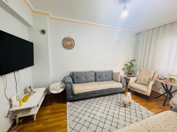 Konuksever Mah. Muratpaşa Satılık Daire |  2+1 Oda | 115M2 3.100.000Tl  Krediye Uygun  | 2. Kat | Klima | 1 Banyo Resim-4