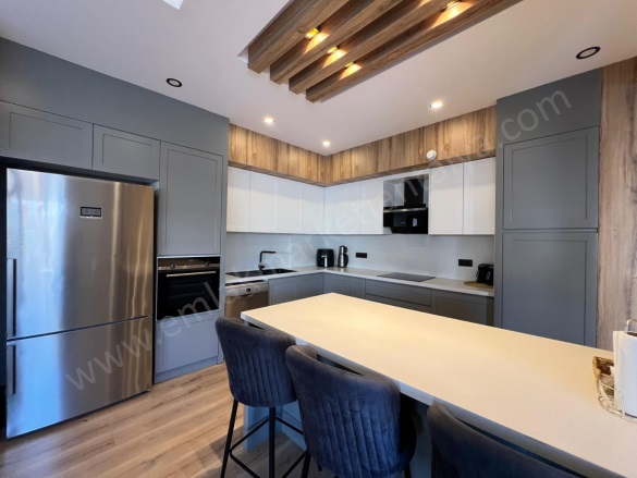 Güzeloba Mah. Muratpaşa Satılık Villa |  4+1 Oda | 205M2 33.800.000Tl  Krediye Uygun  | Villa | Doğalgaz(Kombi) | 5 Banyo Resim-5