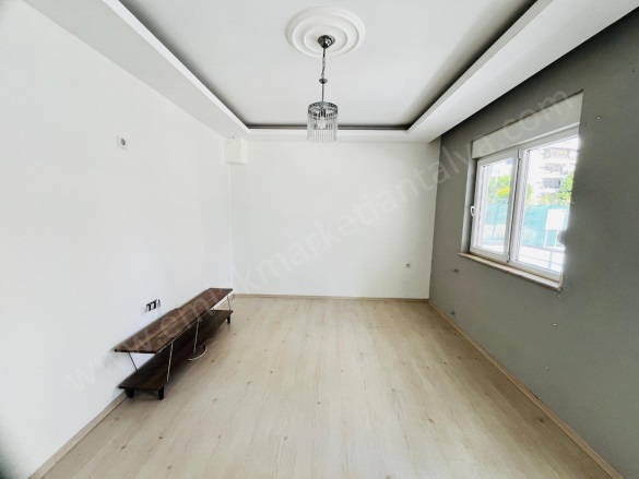 Kızılarık Mah. Muratpaşa Kiralık Daire |  2+1 Oda | 90M2 Aylık 20.000Tl | Yüksek Giriş | Doğalgaz(Kombi) | 1 Banyo Resim-3