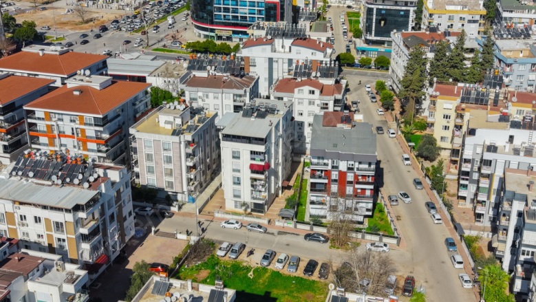 Yenigün Mah. Muratpaşa Satılık Daire |  5+1 Oda | 238M2 8.850.000Tl  Krediye Uygun  | 4. Kat | Doğalgaz(Kombi) | 2 Banyo Resim-1