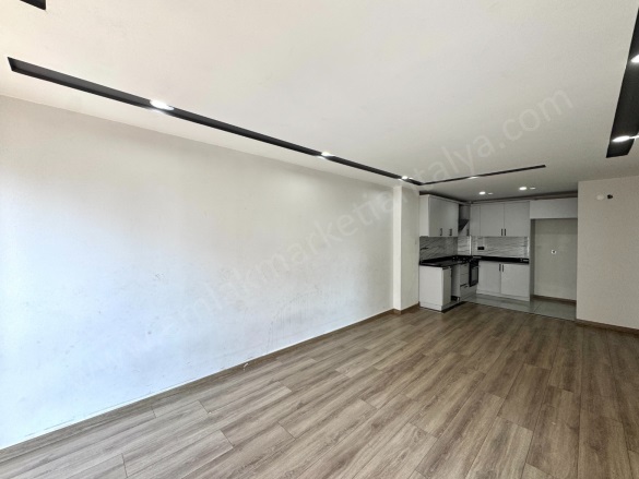 Yüksekalan Mah. Muratpaşa Satılık Daire |  2+1 Oda | 98M2 4.400.000Tl  Krediye Uygun  | 1. Kat | Doğalgaz(Kombi) | 1 Banyo Resim-4