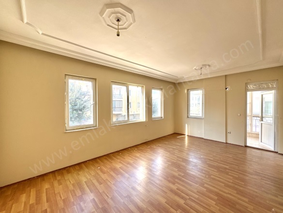 Etiler Mah. Muratpaşa Satılık Daire |  2+1 Oda | 110M2 4.900.000Tl  Krediye Uygun  | 1. Kat | Doğalgaz(Kombi) | 1 Banyo Resim-2