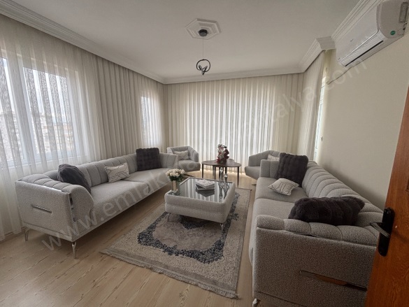 Cumhuriyet Mah. Muratpaşa Satılık Daire |  3+1 Oda | 150M2 7.500.000Tl  Krediye Uygun  | 9. Kat | Doğalgaz(Kombi) | 2 Banyo Resim-2