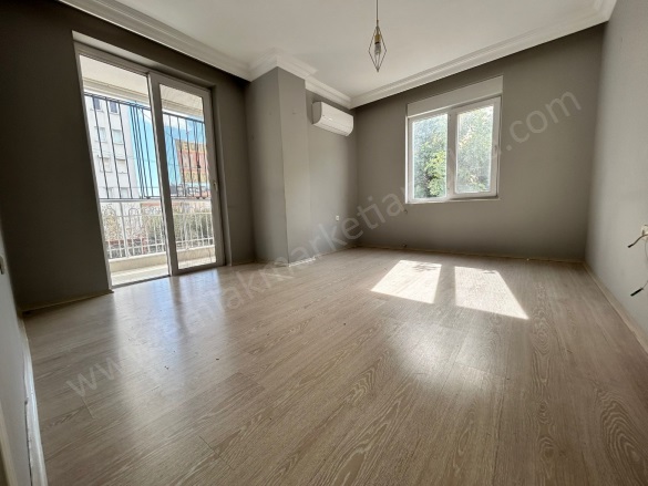 Düdenbaşı Mah. Kepez Satılık Daire |  2+1 Oda | 80M2 3.650.000Tl  Krediye Uygun  | 1. Kat | Klima | 1 Banyo Resim-4