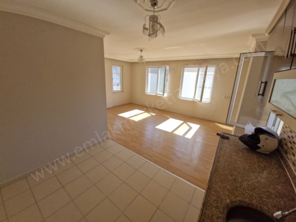 Yenigün Mah. Muratpaşa Satılık Daire |  2+1 Oda | 80M2 3.900.000Tl  Krediye Uygun  | 5. Kat | Doğalgaz(Kombi) | 1 Banyo Resim-1