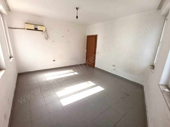 Markantalya Karşısı Bankalar Arkası Otoparklı Satılık Ofis / Büro 1+1 Muratpaşa Mah