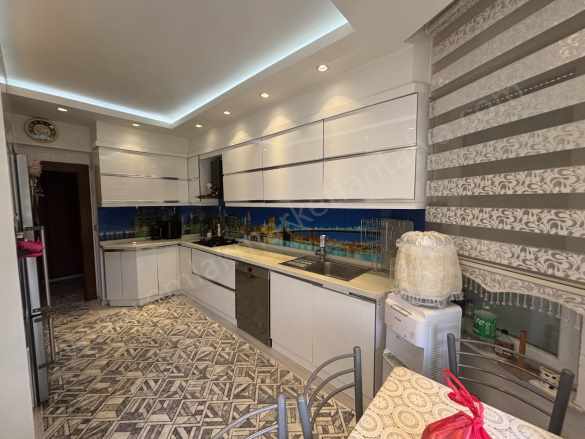 Site içerisinde Cepheleri Açık Geniş Ferah 3+1 Satılık Daire Muratpaşa Yenigün Mah