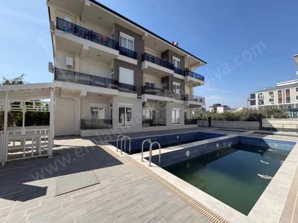 2 Bloklu Site içi Yüzme Havuzlu Lüks 1+1 Satılık Daire Kepez Ayanoğlu Mah