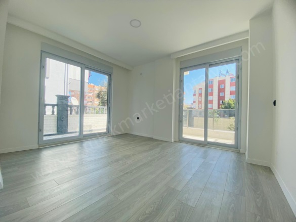 Aydoğmuş Mah. Kepez Satılık Daire |  2+1 Oda | 95M2 3.650.000Tl  Krediye Uygun  | Yüksek Giriş | Klima | 1 Banyo Resim-4