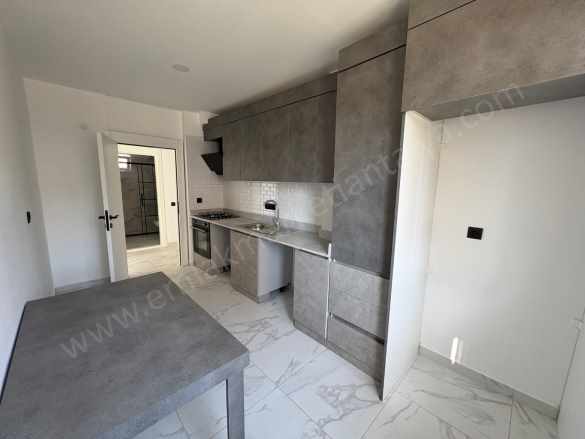 Geniş Sıfır Lüks Ayrı Mutfaklı 2+1 Satılık Daire Kepez Aydoğmuş Mah