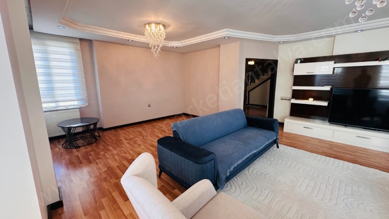 Bahçelievler Mah. Muratpaşa Satılık Daire |  4+1 Oda | 240M2 12.950.000Tl  Krediye Uygun  | 5. Kat | Doğalgaz(Kombi) | 2 Banyo Resim-5