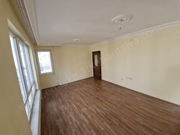 Kızılarık Mah. Muratpaşa Satılık Daire |  2+1 Oda | 100M2 5.450.000Tl  Krediye Uygun  | 2. Kat | Doğalgaz(Kombi) | 1 Banyo Resim-1