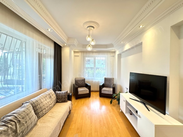 Arapsuyu Mah. Konyaaltı Satılık Daire |  3+1 Oda | 145M2 6.900.000Tl  Krediye Uygun  | Yüksek Giriş | Doğalgaz(Kombi) | 2 Banyo Resim-3