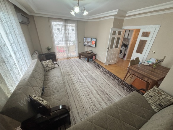 Yenigün Mah. Muratpaşa Satılık Daire |  4+1 Oda | 180M2 8.450.000Tl  Krediye Uygun  | 4. Kat | Doğalgaz(Kombi) | 1 Banyo Resim-3