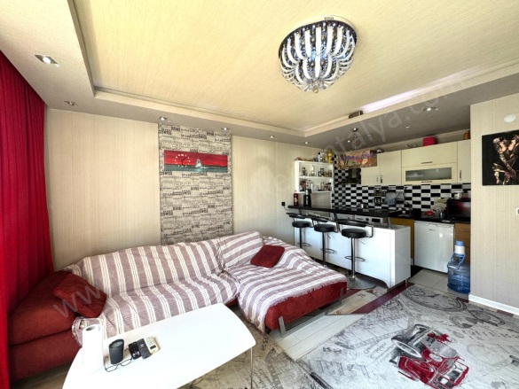 Kızıltoprak Mah. Muratpaşa Satılık Daire |  1+1 Oda | 65M2 3.950.000Tl  Krediye Uygun  Eşyalı  | 4. Kat | Doğalgaz(Kombi) | 1 Banyo Resim-3