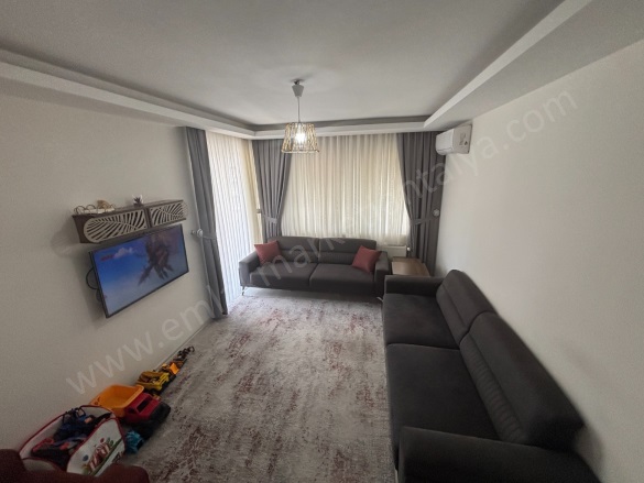 Kızıltoprak Mah. Muratpaşa Satılık Daire |  3+1 Oda | 160M2 7.500.000Tl  Krediye Uygun  | 4. Kat | Doğalgaz(Kombi) | 2 Banyo Resim-3