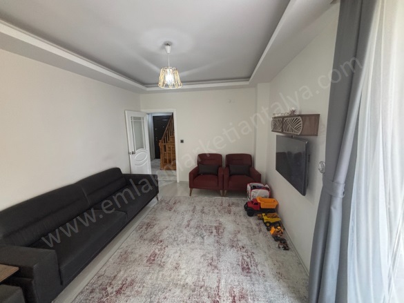 Kızıltoprak Mah. Muratpaşa Satılık Daire |  3+1 Oda | 160M2 7.500.000Tl  Krediye Uygun  | 4. Kat | Doğalgaz(Kombi) | 2 Banyo Resim-5